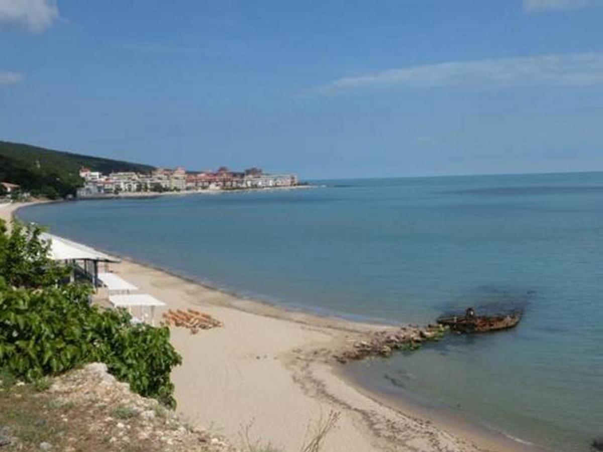 Sea View Panorama Apartment On Complex With Pools And Beach, Sveti Vlas Exterior photo
