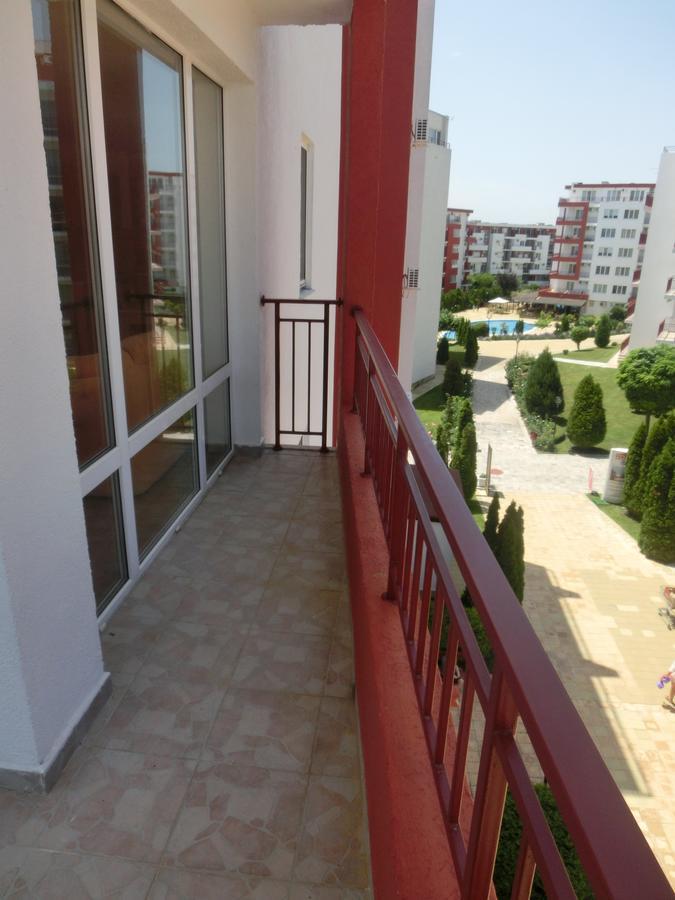 Sea View Panorama Apartment On Complex With Pools And Beach, Sveti Vlas Exterior photo